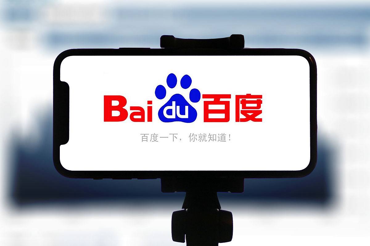 大家上班一定要打扮自己